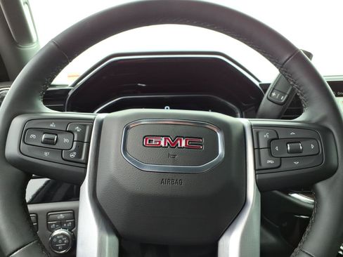 Used 2024 GMC Sierra 1500 Elevation AWD/4WD image 24
