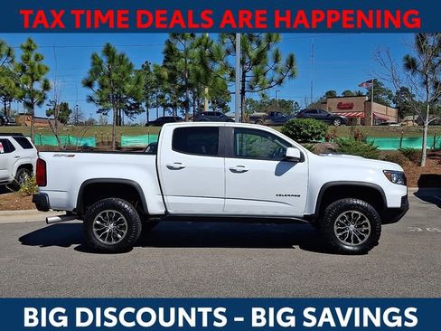 Used 2021 Chevrolet Colorado ZR2 image 9