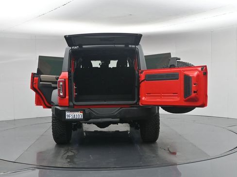 Certified 2023 Ford Bronco Wildtrak AWD/4WD image 36