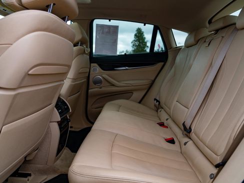 Used 2015 BMW X6 xDrive50i AWD/4WD image 19