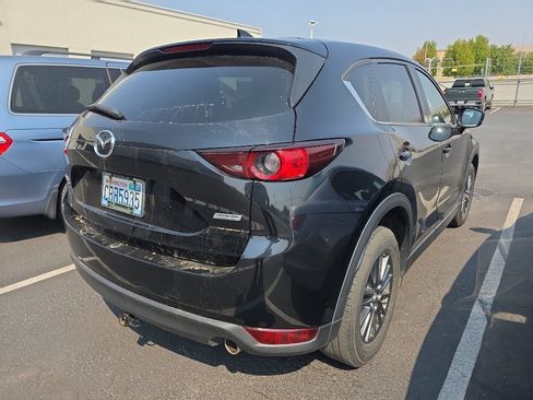 Used 2017 MAZDA CX-5 Touring w/ Preferred Equipment Package AWD/4WD image 3