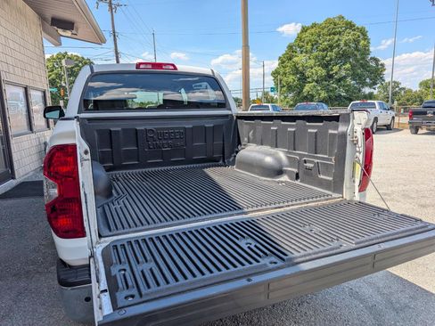 Used 2014 Toyota Tundra Limited w/ Limited Premium Package AWD/4WD image 22