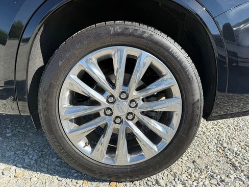 Certified 2023 Cadillac XT6 Premium Luxury FWD image 15