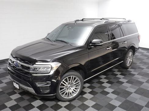 Used 2023 Ford Expedition Max Limited AWD/4WD image 2