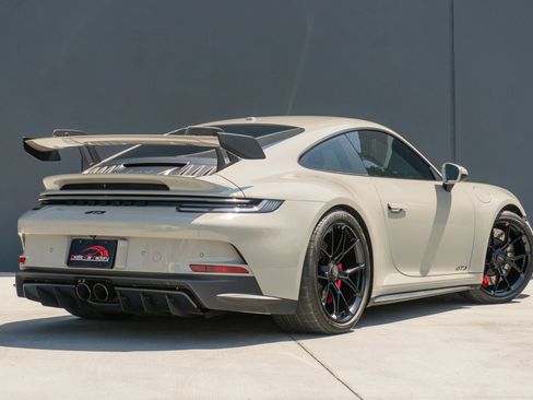 Used 2022 Porsche 911 GT3 RWD image 7