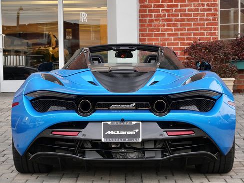 Used 2022 McLaren 720S Performance image 5