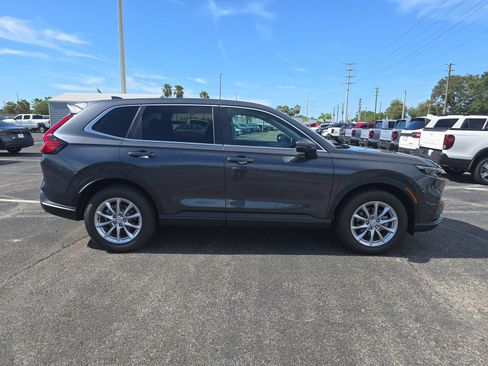 Used 2026 Honda CR-V EX image 3