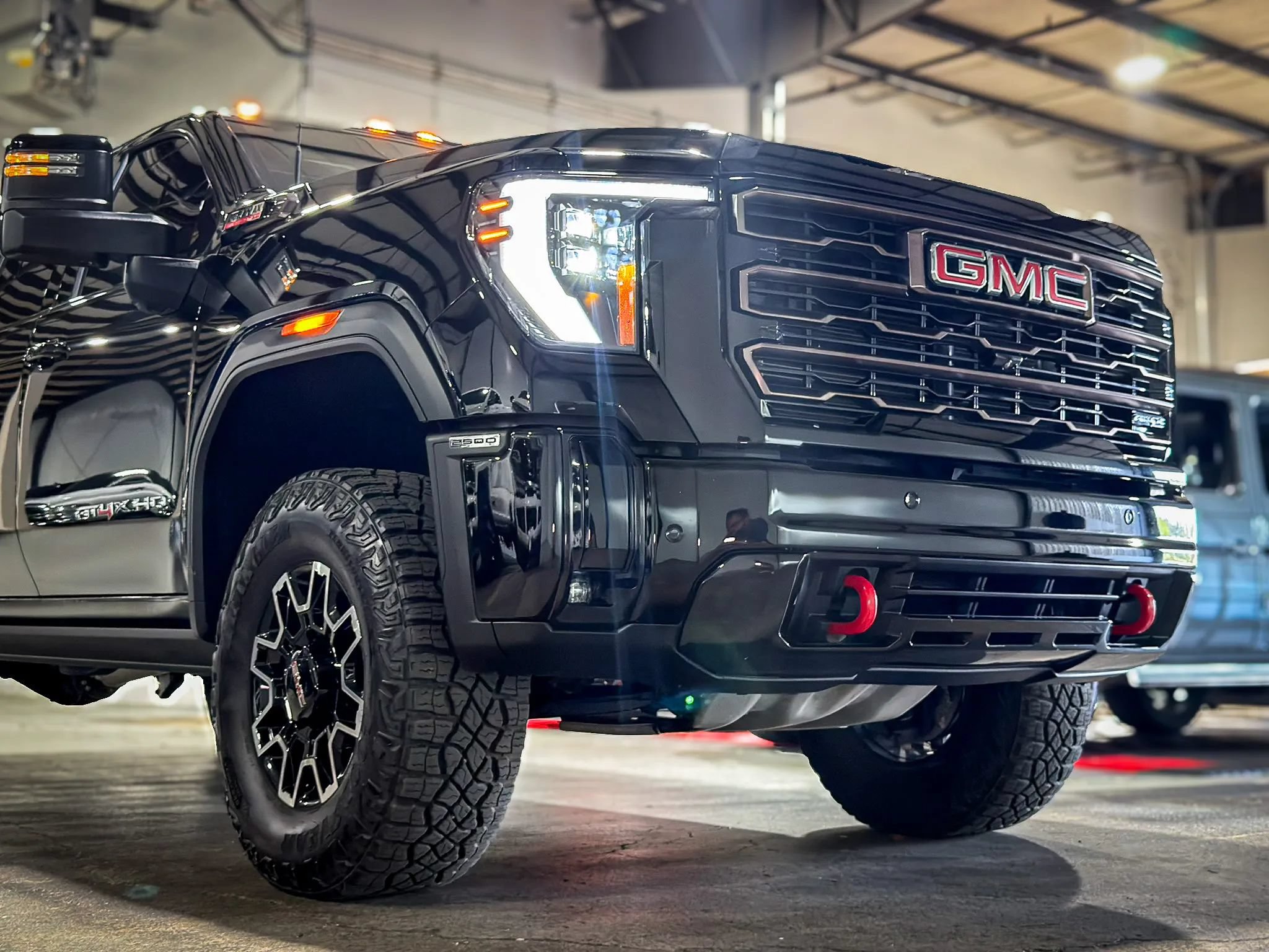 Used 2026 GMC Sierra 2500 AT4X AWD/4WD image 35