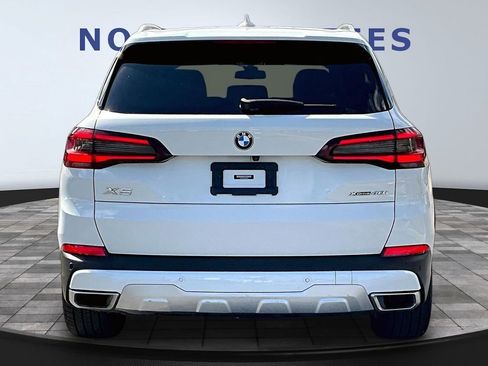 Used 2021 BMW X5 xDrive40i w/ Premium Package image 5