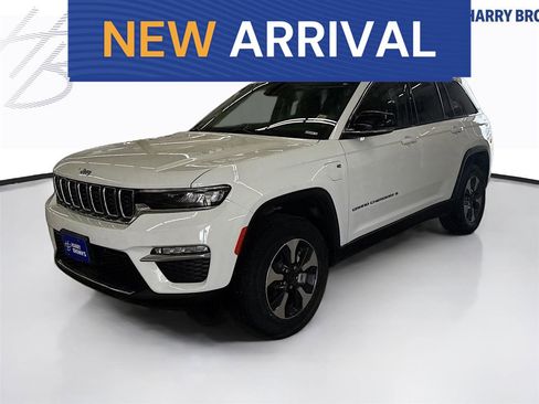 Used 2022 Jeep Grand Cherokee Limited 4xe AWD/4WD image 1