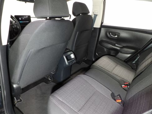Used 2025 Honda HR-V LX image 11