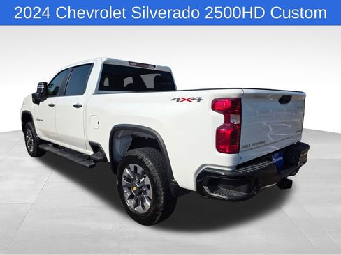 Certified 2024 Chevrolet Silverado 2500 Custom w/ Custom Value Package image 6