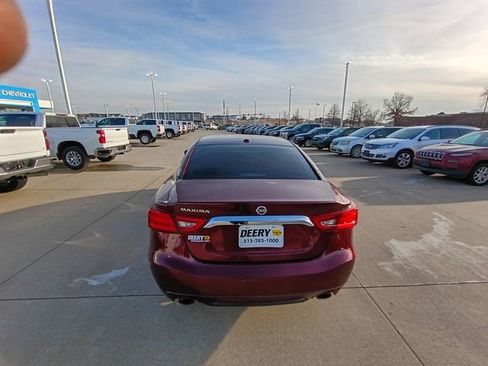 Used 2016 Nissan Maxima 3.5 S image 11