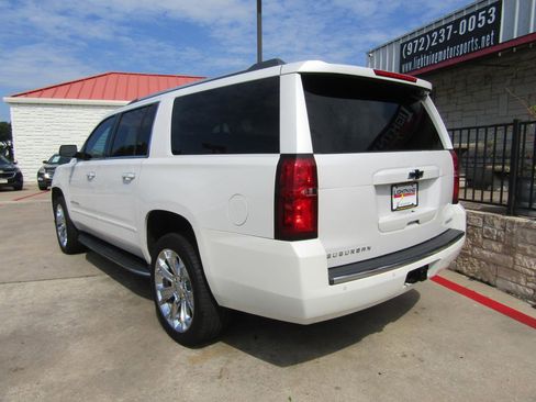 Used 2018 Chevrolet Suburban Premier w/ Max Trailering Package RWD image 3