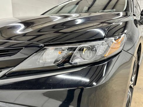Used 2024 Toyota Camry SE FWD image 8
