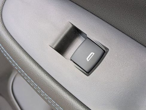 New 2026 Buick Encore GX Sport Touring FWD image 33