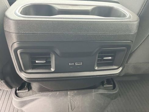 Used 2024 Chevrolet Silverado 1500 LT Trail Boss w/ Convenience Package II AWD/4WD image 18