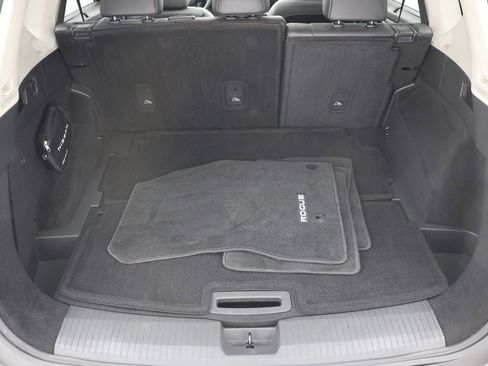 Used 2023 Nissan Rogue Platinum w/ Platinum Premium Package image 33