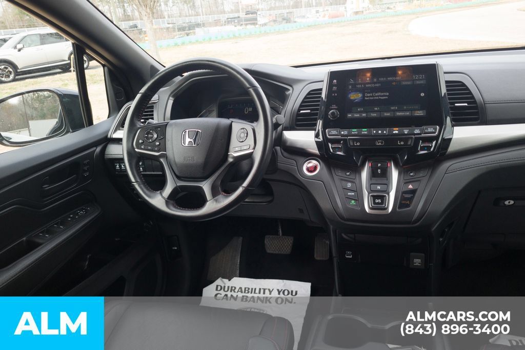 Used 2023 Honda Odyssey Sport image 23