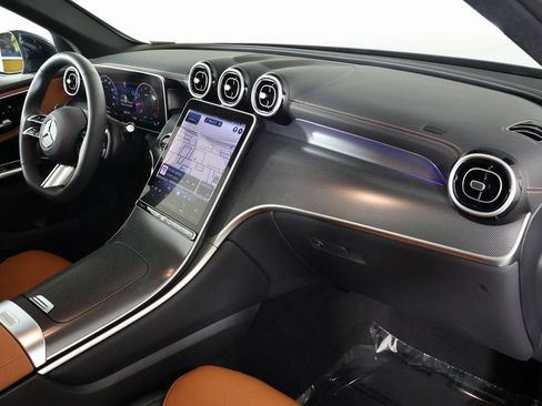 Certified 2024 Mercedes-Benz GLC 300 4MATIC image 9
