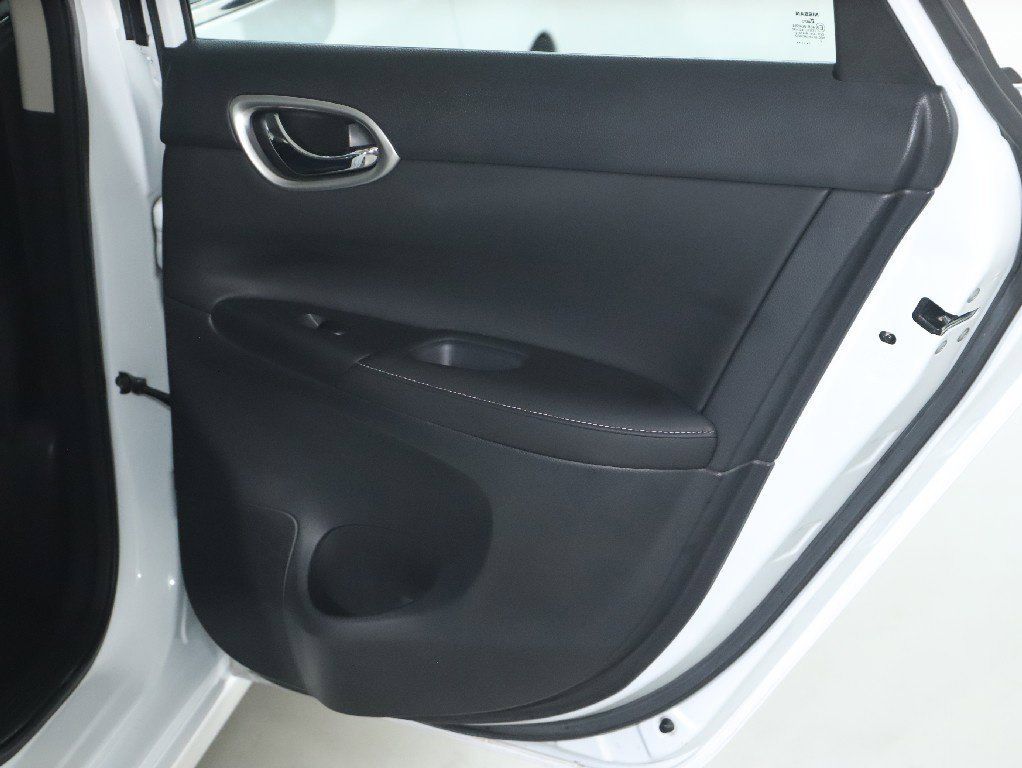 Certified 2019 Nissan Sentra SL FWD image 31