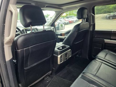 Used 2016 Ford F150 Lariat w/ Equipment Group 502A Luxury RWD image 19