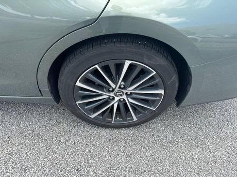 Certified 2024 Lexus ES 350 w/ Premium Package FWD image 7