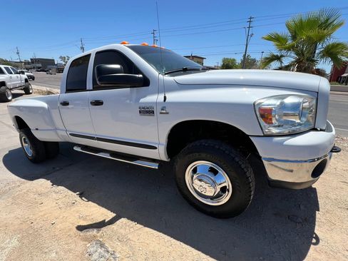 Used 2007 Dodge Ram 3500 Truck SLT w/ Quad Cab Big Horn Value Group AWD/4WD image 5