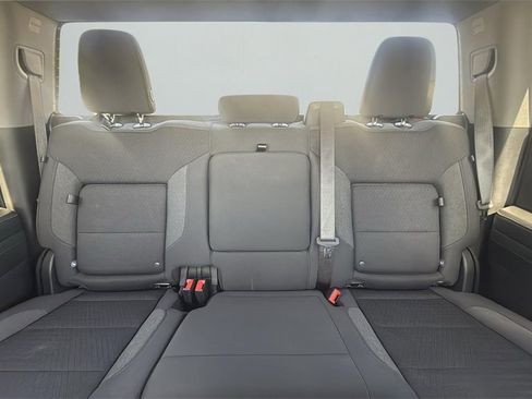 Used 2024 GMC Sierra 1500 Elevation image 15