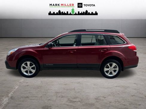 Used 2014 Subaru Outback 2.5i AWD/4WD image 2