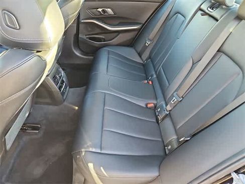 Used 2023 BMW 330e image 20