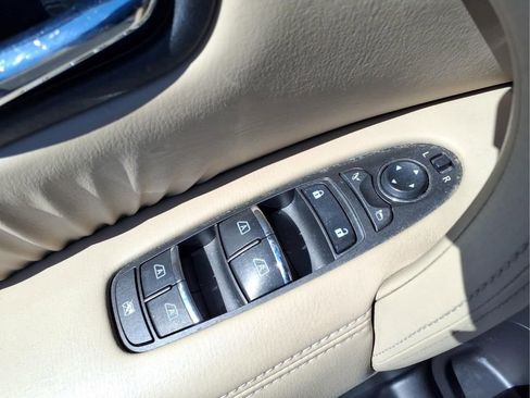 Used 2018 Nissan Armada SL w/ Moonroof Package AWD/4WD image 17