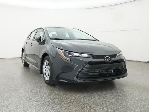 New 2026 Toyota Corolla LE image 30