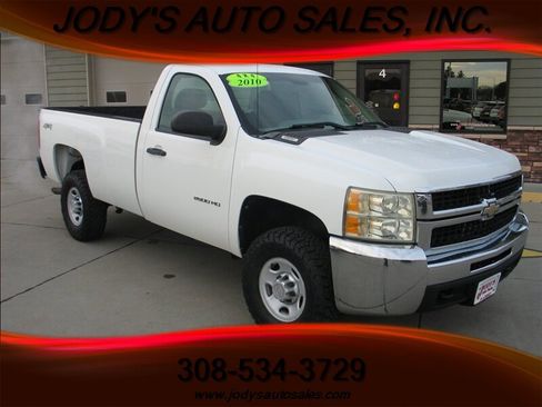 Used 2010 Chevrolet Silverado 2500 W/T image 1