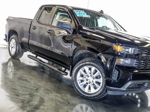 Certified 2022 Chevrolet Silverado 1500 Custom image 5