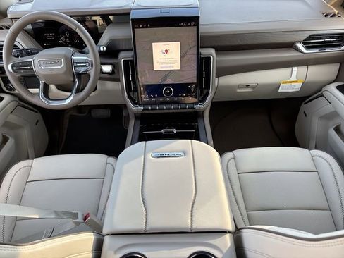 New 2026 GMC Yukon XL Denali w/ Sun & Power Step Package RWD image 11