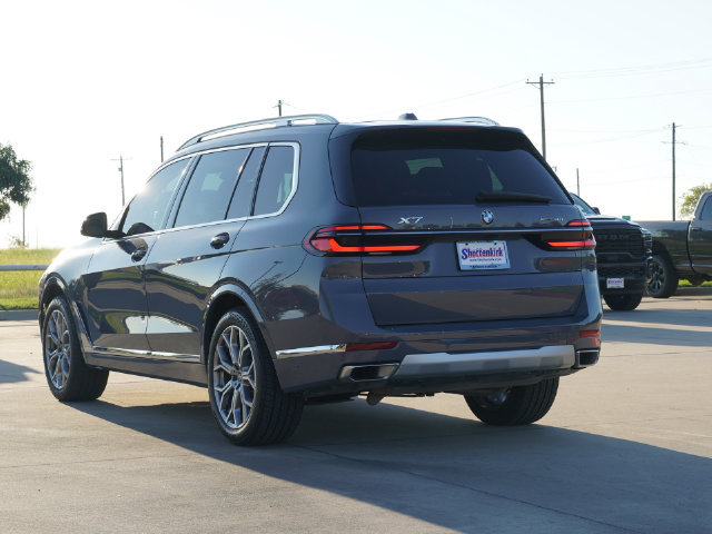 Used 2024 BMW X7 xDrive40i AWD/4WD image 13
