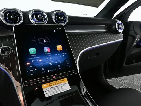 New 2026 Mercedes-Benz GLC 300 image 13