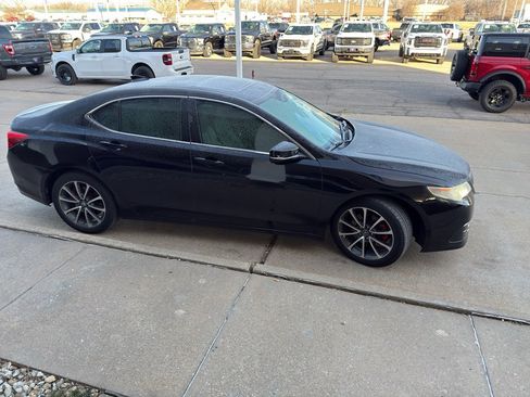 Used 2015 Acura TLX V6 w/ Technology Package image 4