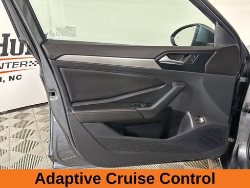 Used 2024 Volkswagen Jetta S image 7