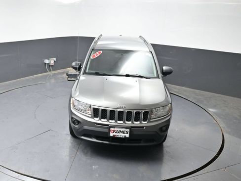 Used 2013 Jeep Compass Sport AWD/4WD image 40