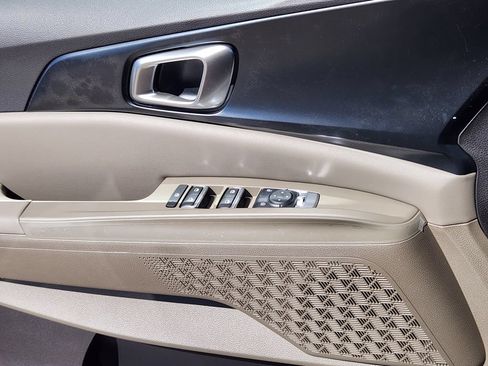 New 2026 Kia Carnival FWD image 6