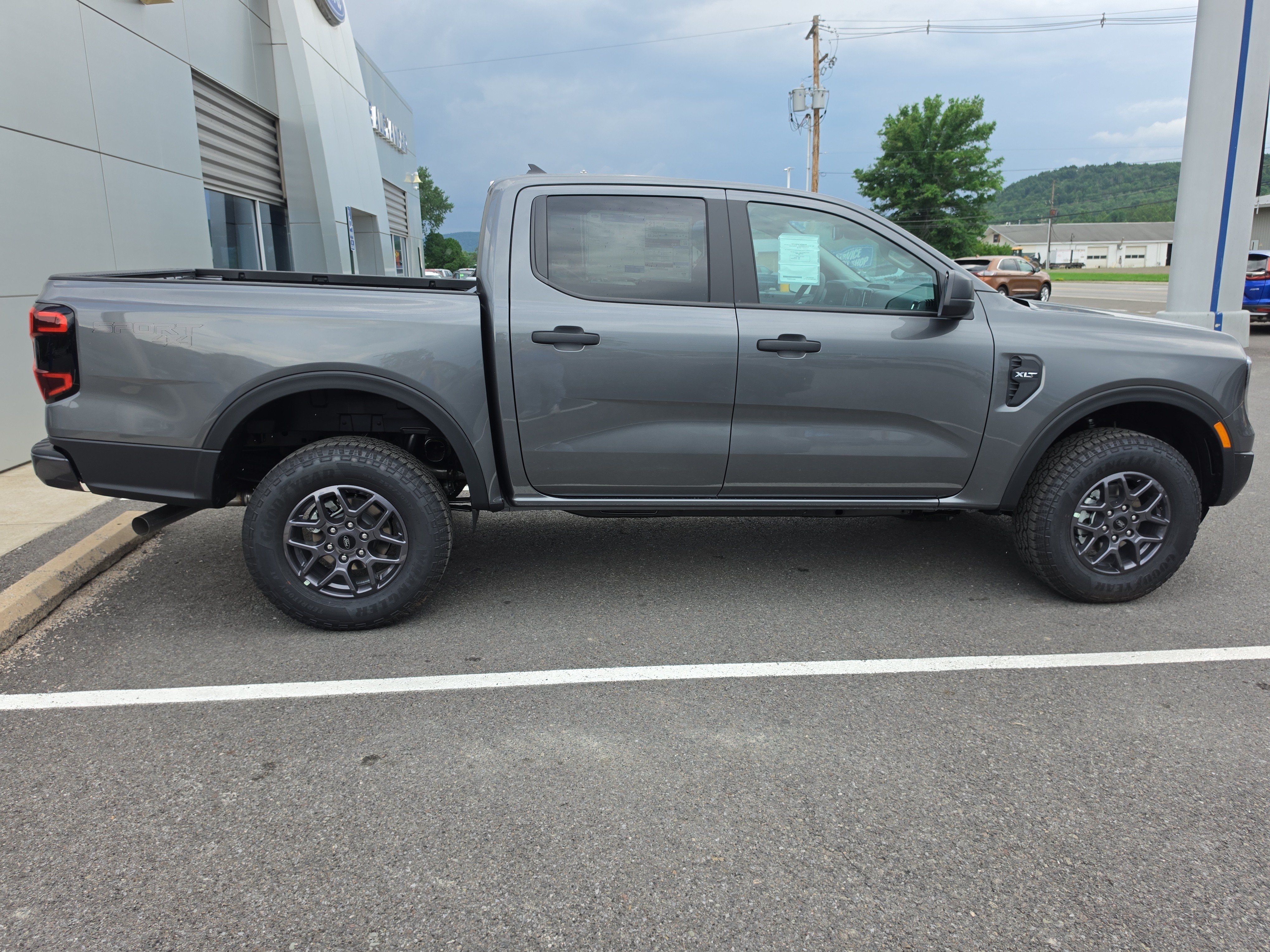 New 2026 Ford Ranger XLT AWD/4WD image 2
