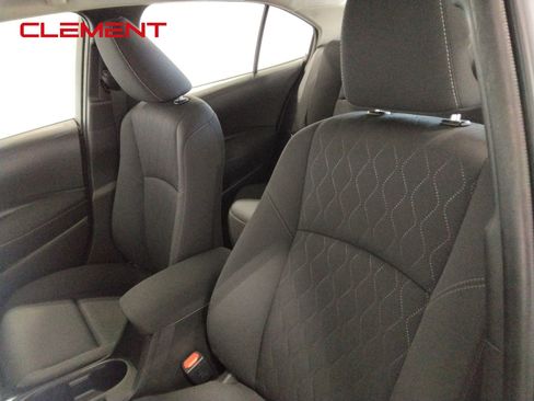 Used 2024 Toyota Corolla LE image 28