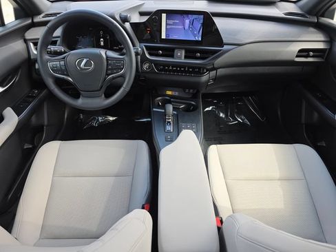 Used 2025 Lexus UX 300h FWD w/ Accessory Package (Z1) image 21