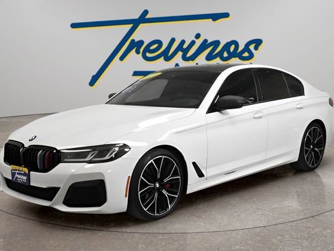 Used 2023 BMW 530i w/ M Sport Package RWD image 8