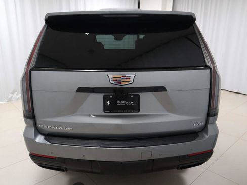 Used 2025 Cadillac Escalade Sport Platinum w/ LPO, Floor Liner Package AWD/4WD image 4