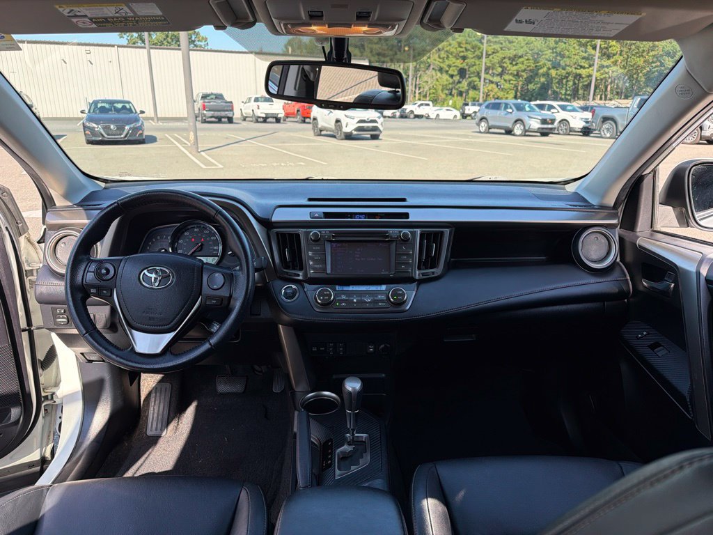 Used 2013 Toyota RAV4 Limited AWD/4WD image 8