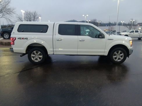 Used 2018 Ford F150 XLT w/ Equipment Group 302A Luxury image 5