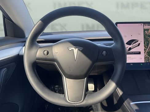 Used 2022 Tesla Model 3 Performance image 15